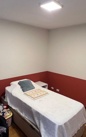 Apartamento à venda com 220m², 3 quartos e 4 vagas Apartamento à venda com 220m², 3 quartos e 4 vagasQuarto 3
