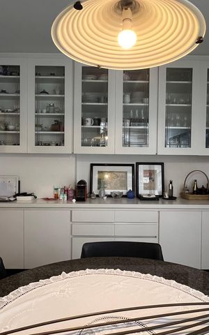 Apartamento à venda com 220m², 3 quartos e 4 vagas Apartamento à venda com 220m², 3 quartos e 4 vagasCopa
