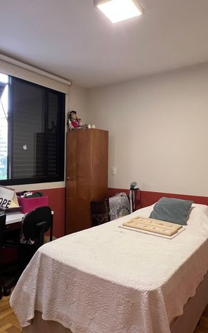 Apartamento à venda com 220m², 3 quartos e 4 vagas Apartamento à venda com 220m², 3 quartos e 4 vagasQuarto 3