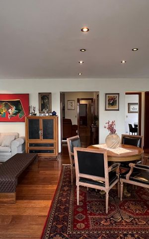 Apartamento à venda com 220m², 3 quartos e 4 vagas Apartamento à venda com 220m², 3 quartos e 4 vagasSala