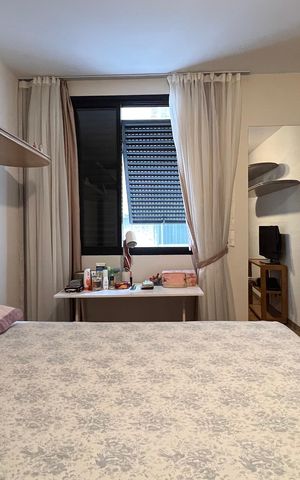 Apartamento à venda com 220m², 3 quartos e 4 vagas Apartamento à venda com 220m², 3 quartos e 4 vagasSuite 1