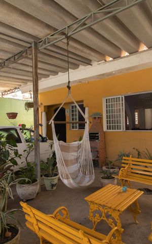 Casa à venda com 345m², 3 quartos e 8 vagas Casa à venda com 345m², 3 quartos e 8 vagasGaragem