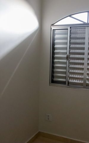Casa à venda com 256m², 4 quartos e 4 vagas Casa à venda com 256m², 4 quartos e 4 vagasQuarto 3