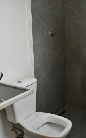 Casa à venda com 160m², 3 quartos e 2 vagasBanheiro da Suíte 1