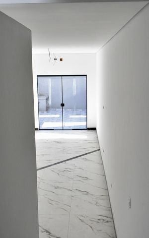 Casa à venda com 160m², 3 quartos e 2 vagasSala
