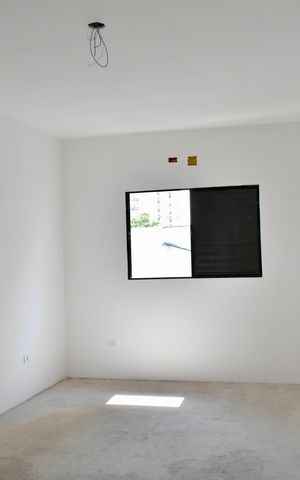 Casa à venda com 160m², 3 quartos e 2 vagasSuíte 2