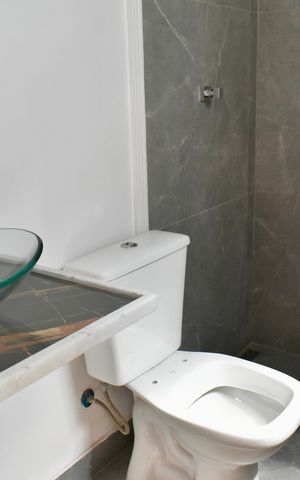 Casa à venda com 160m², 3 quartos e 2 vagasBanheiro da Suíte 3