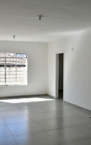 Apartamento para alugar com 102m², 3 quartos e sem vaga Apartamento para alugar com 102m², 3 quartos e sem vagaSala