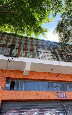 Apartamento para alugar com 102m², 3 quartos e sem vaga Apartamento para alugar com 102m², 3 quartos e sem vagaFachada