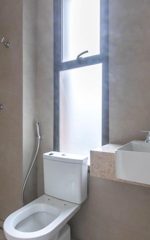 Apartamento à venda com 142m², 4 quartos e 3 vagas Apartamento à venda com 142m², 4 quartos e 3 vagasBanheiro