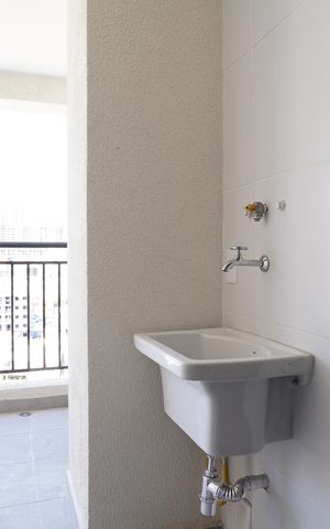 Apartamento para alugar com 70m², 3 quartos e 1 vagaÁrea de Serviço
