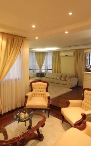 Apartamento à venda com 210m², 3 quartos e 3 vagasSala
