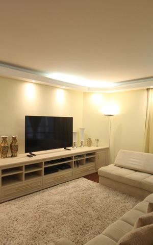Apartamento à venda com 210m², 3 quartos e 3 vagasSala