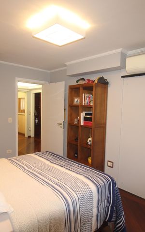 Apartamento à venda com 210m², 3 quartos e 3 vagasQuarto 3