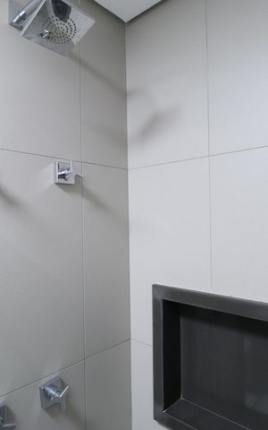 Apartamento à venda com 67m², 2 quartos e 1 vagaDetalhe Banheiro Social