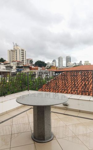Casa à venda com 287m², 3 quartos e 2 vagas Casa à venda com 287m², 3 quartos e 2 vagasVaranda da Sala
