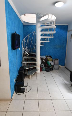 Apartamento à venda com 110m², 2 quartos e 1 vagaSala