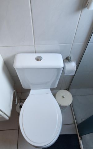 Apartamento à venda com 110m², 2 quartos e 1 vagaBanheiro 1