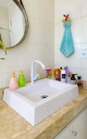 Apartamento à venda com 54m², 2 quartos e 1 vagaBanheiro Social