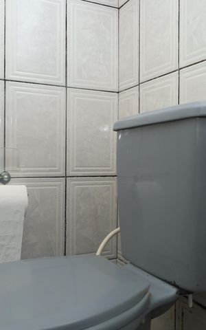 Casa à venda com 150m², 1 quarto e 2 vagasBanheiro