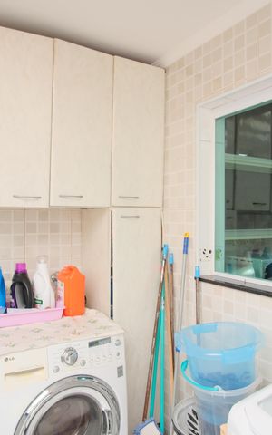 Casa à venda com 256m², 3 quartos e 4 vagasÁrea de Serviço