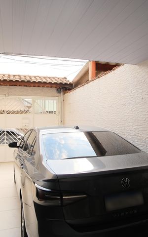 Casa à venda com 256m², 3 quartos e 4 vagasGaragem
