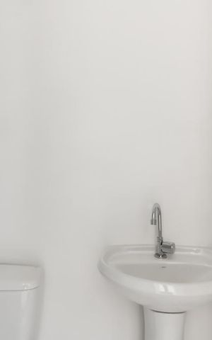 Apartamento para alugar com 34m², 2 quartos e sem vaga Apartamento para alugar com 34m², 2 quartos e sem vagaBanheiro