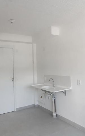 Apartamento para alugar com 34m², 2 quartos e sem vaga Apartamento para alugar com 34m², 2 quartos e sem vagaSala