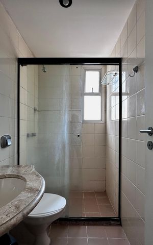 Apartamento para alugar com 94m², 3 quartos e 2 vagas Apartamento para alugar com 94m², 3 quartos e 2 vagasBanheiro Social