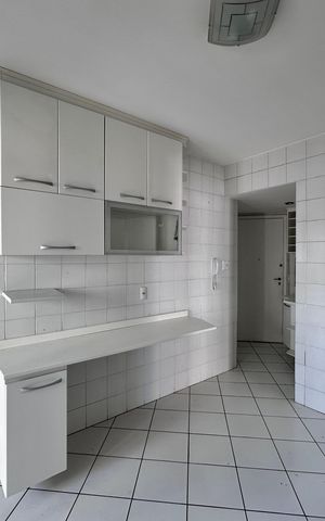 Apartamento para alugar com 94m², 3 quartos e 2 vagas Apartamento para alugar com 94m², 3 quartos e 2 vagasCozinha