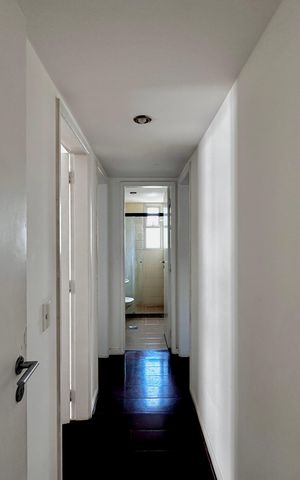 Apartamento para alugar com 94m², 3 quartos e 2 vagas Apartamento para alugar com 94m², 3 quartos e 2 vagasCorredor Quartos