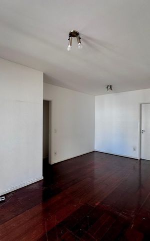 Apartamento para alugar com 94m², 3 quartos e 2 vagas Apartamento para alugar com 94m², 3 quartos e 2 vagasSala