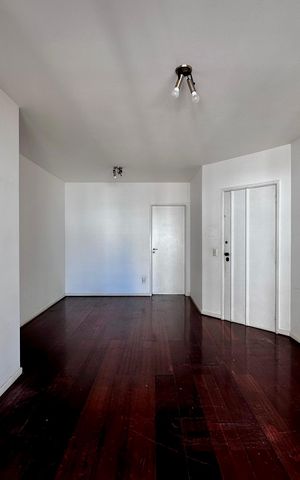Apartamento para alugar com 94m², 3 quartos e 2 vagas Apartamento para alugar com 94m², 3 quartos e 2 vagasSala