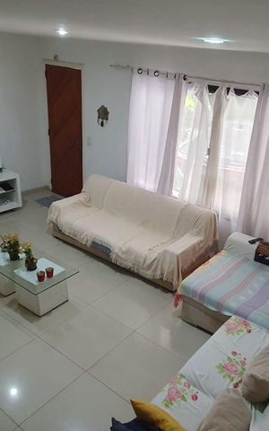 Casa de condomínio à venda com 100m², 3 quartos e 1 vaga Casa de condomínio à venda com 100m², 3 quartos e 1 vagaSala