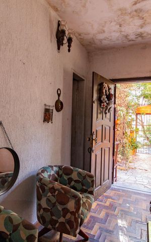 Casa à venda com 217m², 4 quartos e 1 vaga Casa à venda com 217m², 4 quartos e 1 vagaHall de entrada