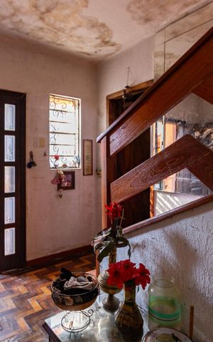 Casa à venda com 217m², 4 quartos e 1 vaga Casa à venda com 217m², 4 quartos e 1 vagaHall de entrada