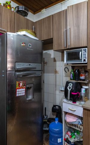 Casa à venda com 217m², 4 quartos e 1 vaga Casa à venda com 217m², 4 quartos e 1 vagaCozinha