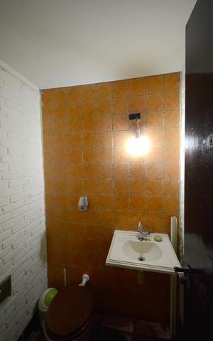 Casa à venda com 450m², 3 quartos e 3 vagasLavabo