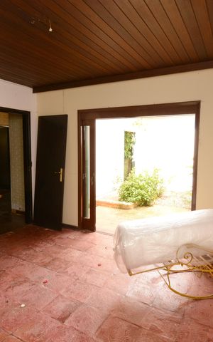 Casa à venda com 450m², 3 quartos e 3 vagasSala de TV