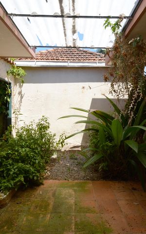 Casa à venda com 450m², 3 quartos e 3 vagasJardim de Inverno 2