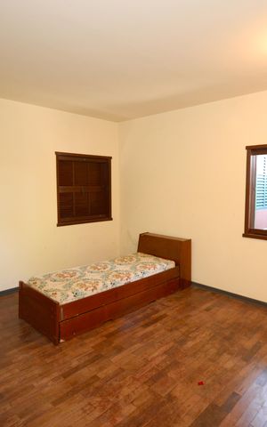 Casa à venda com 450m², 3 quartos e 3 vagasQuarto 2