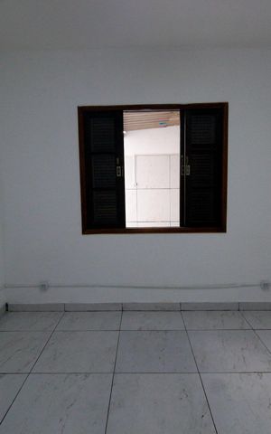 Casa para alugar com 125m², 2 quartos e 2 vagasQuarto 1
