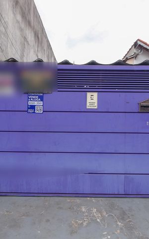 Casa para alugar com 125m², 2 quartos e 2 vagas Casa para alugar com 125m², 2 quartos e 2 vagasFachada + Placa