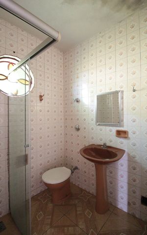 Casa à venda com 360m², 5 quartos e 2 vagasBanheiro Social