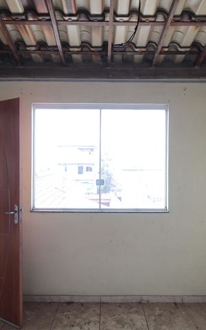 Casa à venda com 360m², 5 quartos e 2 vagasCasa dos Fundos | Quarto