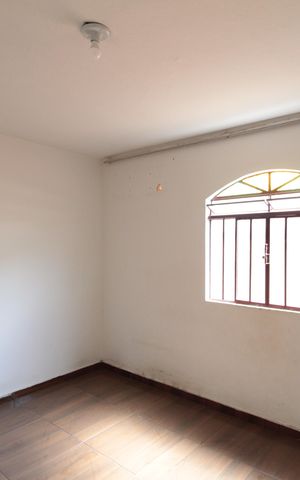 Casa à venda com 360m², 5 quartos e 2 vagasSuite