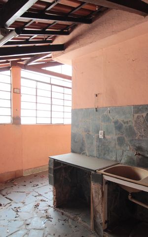 Casa à venda com 360m², 5 quartos e 2 vagasÁrea de Serviço