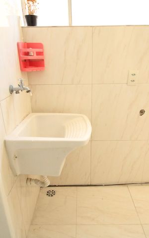 Apartamento para alugar com 68m², 2 quartos e 1 vaga Apartamento para alugar com 68m², 2 quartos e 1 vagaCozinha e Área de Serviço