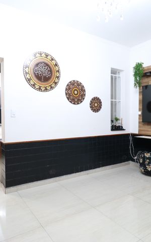 Casa de condomínio à venda com 300m², 4 quartos e 2 vagasSala