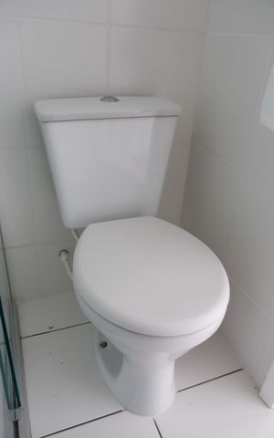 Apartamento à venda com 54m², 2 quartos e 1 vaga Apartamento à venda com 54m², 2 quartos e 1 vagaBanheiro